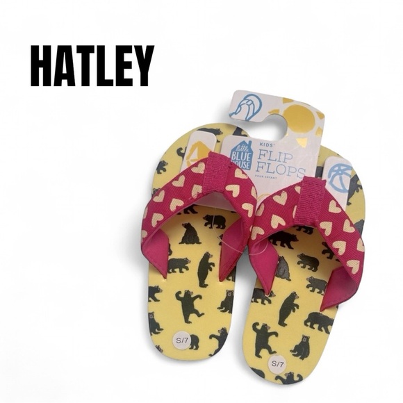 074 Hatley Heart Print Flip Flops - Picture 1 of 4